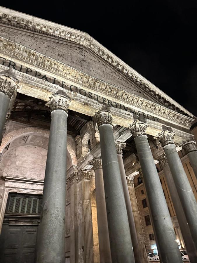 Pantheon Boutique Apartment "La Dolce Vita" ローマ エクステリア 写真